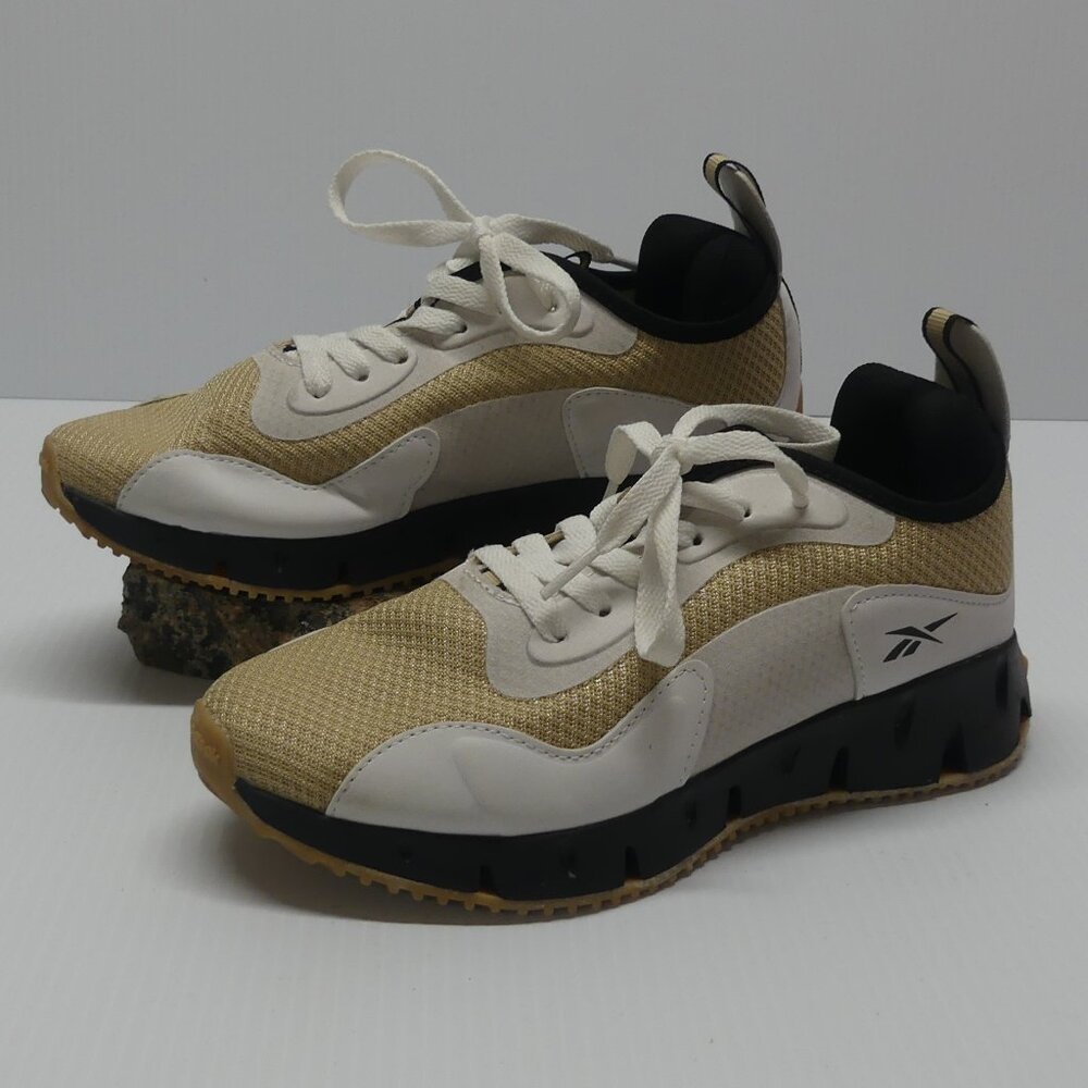 BIG Kids Reebok Zig Dynamica tan/white athletic laceup sneakers sz 4